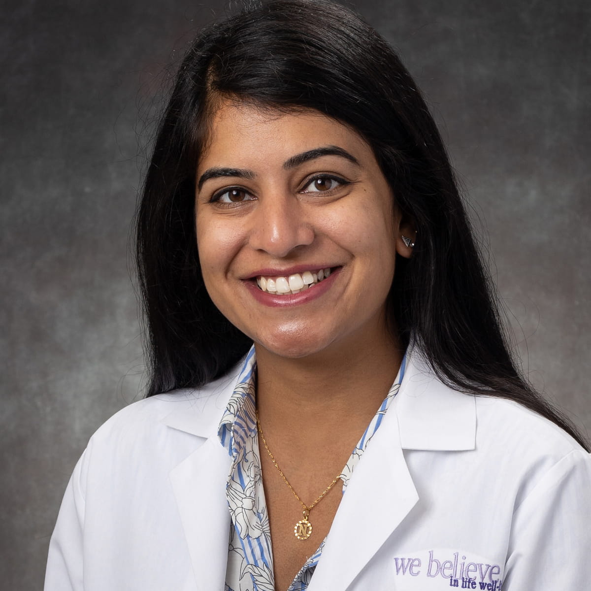 A friendly headshot of Nikhita Ananthula, MD