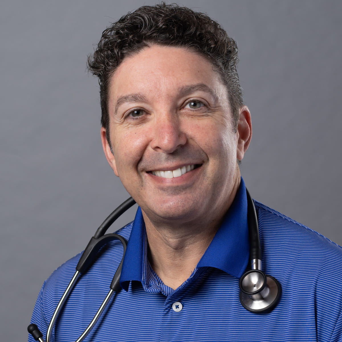 A friendly headshot of Steven Lenhard, MD